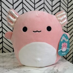 8" Archie (axolotl) Squishmallows